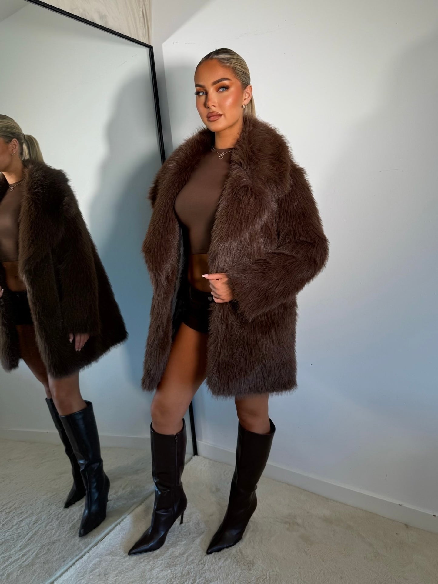 The ‘Aspen’ Luxury Brown Faux Fur Coat