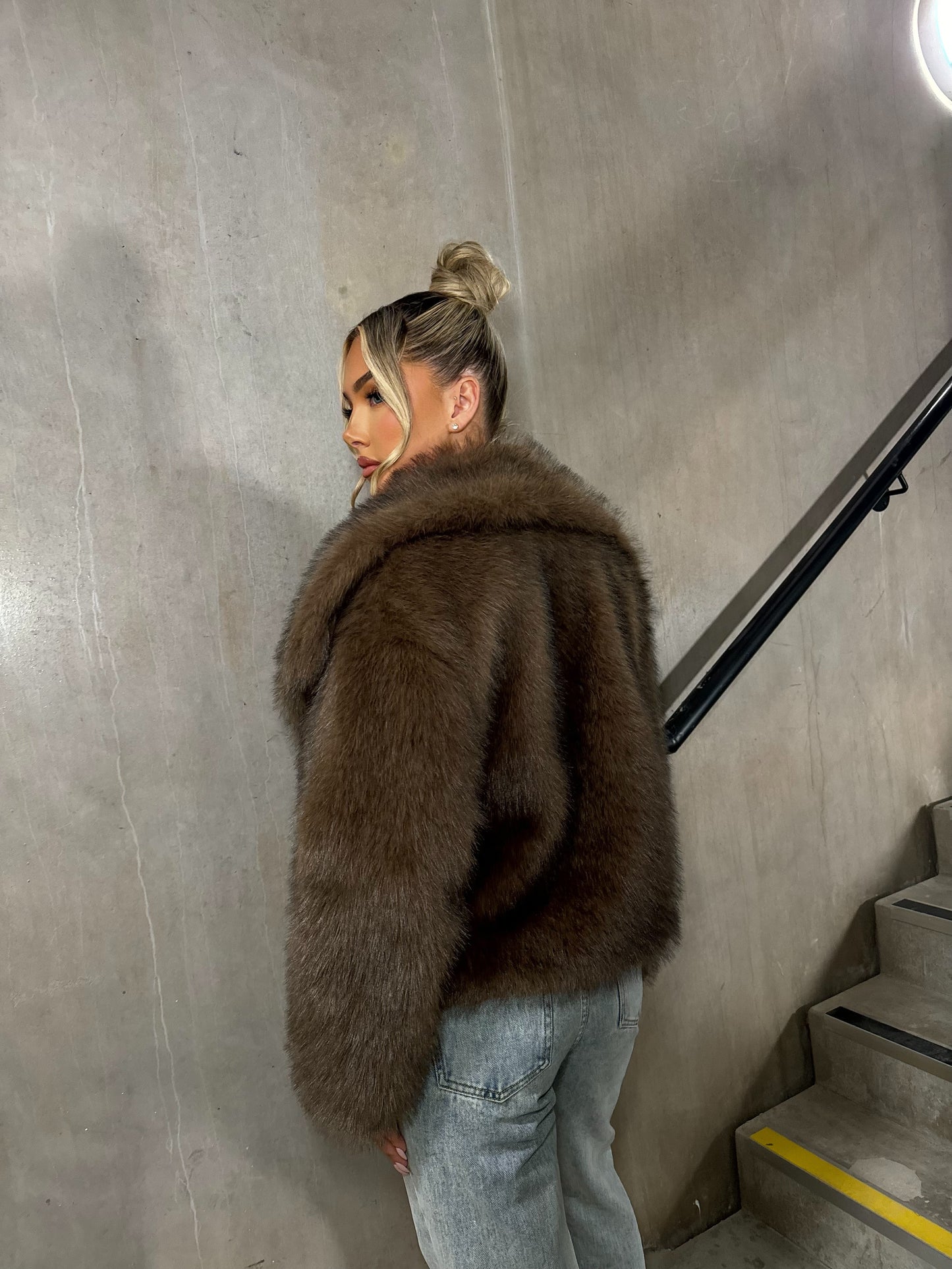 The ‘Vienna’ Luxury Faux Fur Coat Brown