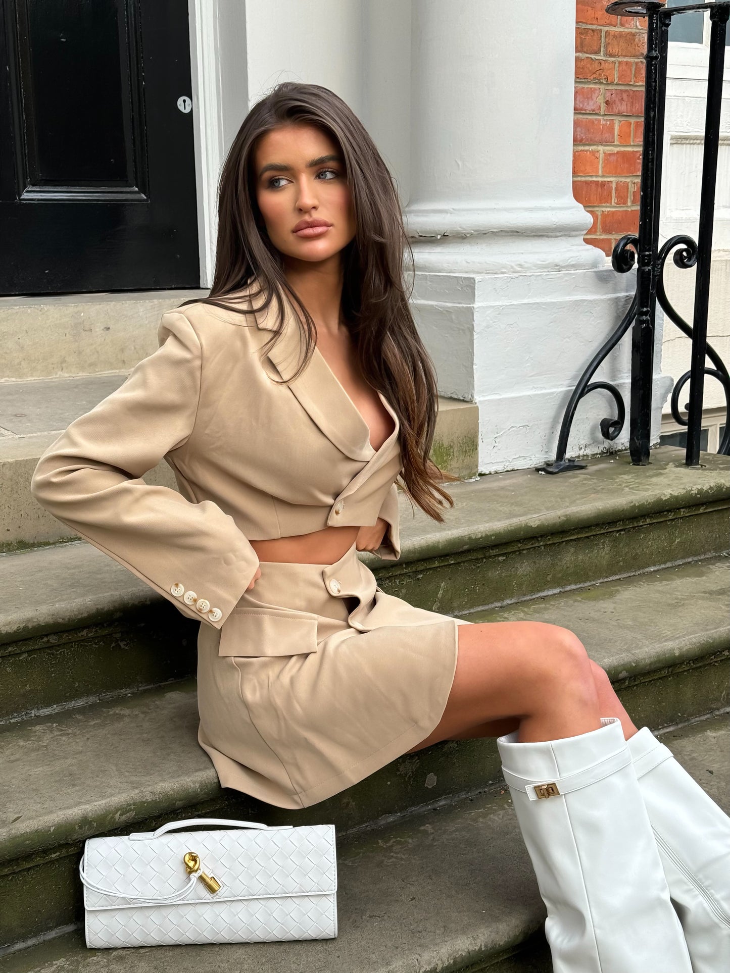 The ‘Marilyn’ Cropped Blazer & Mini Skirt Set - Caramel Brown