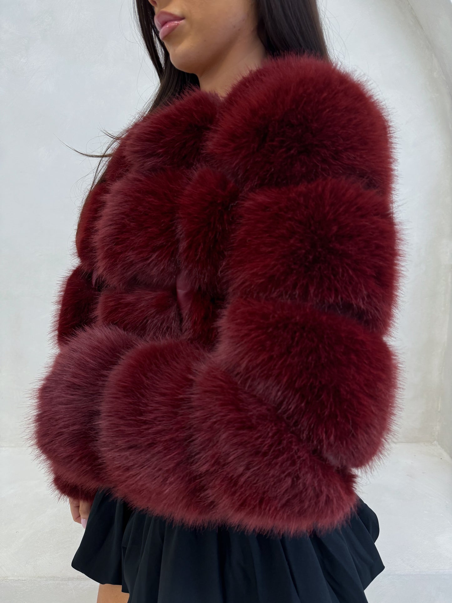 The ‘Milan’ Luxury Faux Fur Coat Burgundy