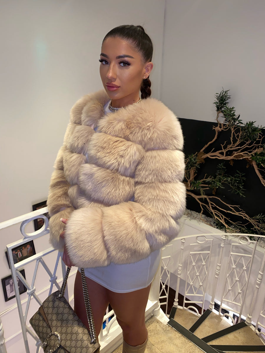 Vanilla' Cream Faux Fur Coat – DippedInPink