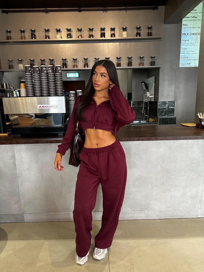 The ‘Remi’ Tracksuit Burgundy