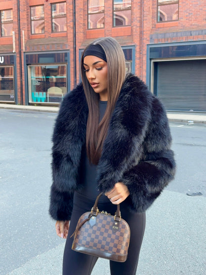 The ‘Lorena’ Luxury Faux Fur Coat Black