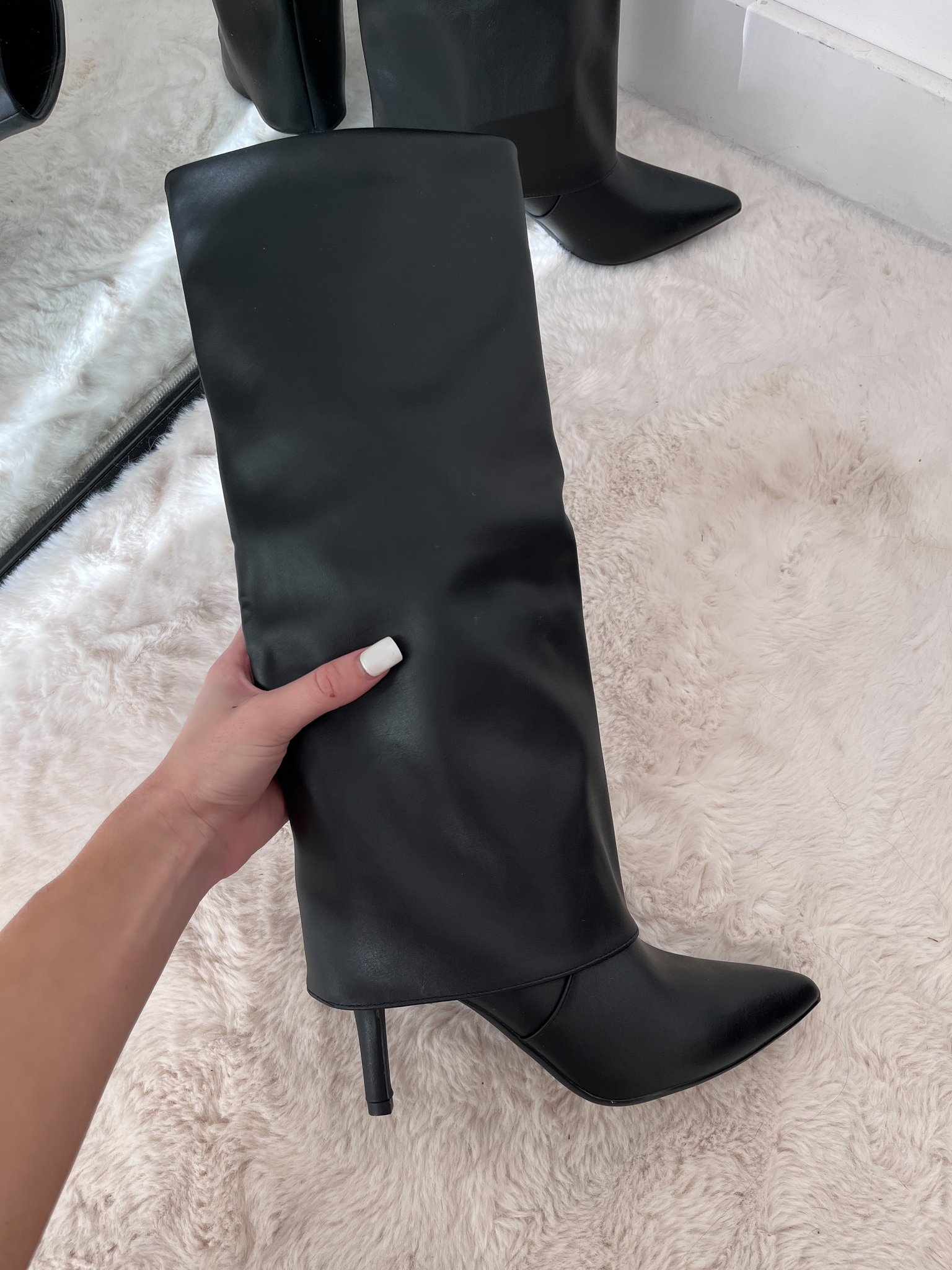 Mia robyn over the knee best sale boots