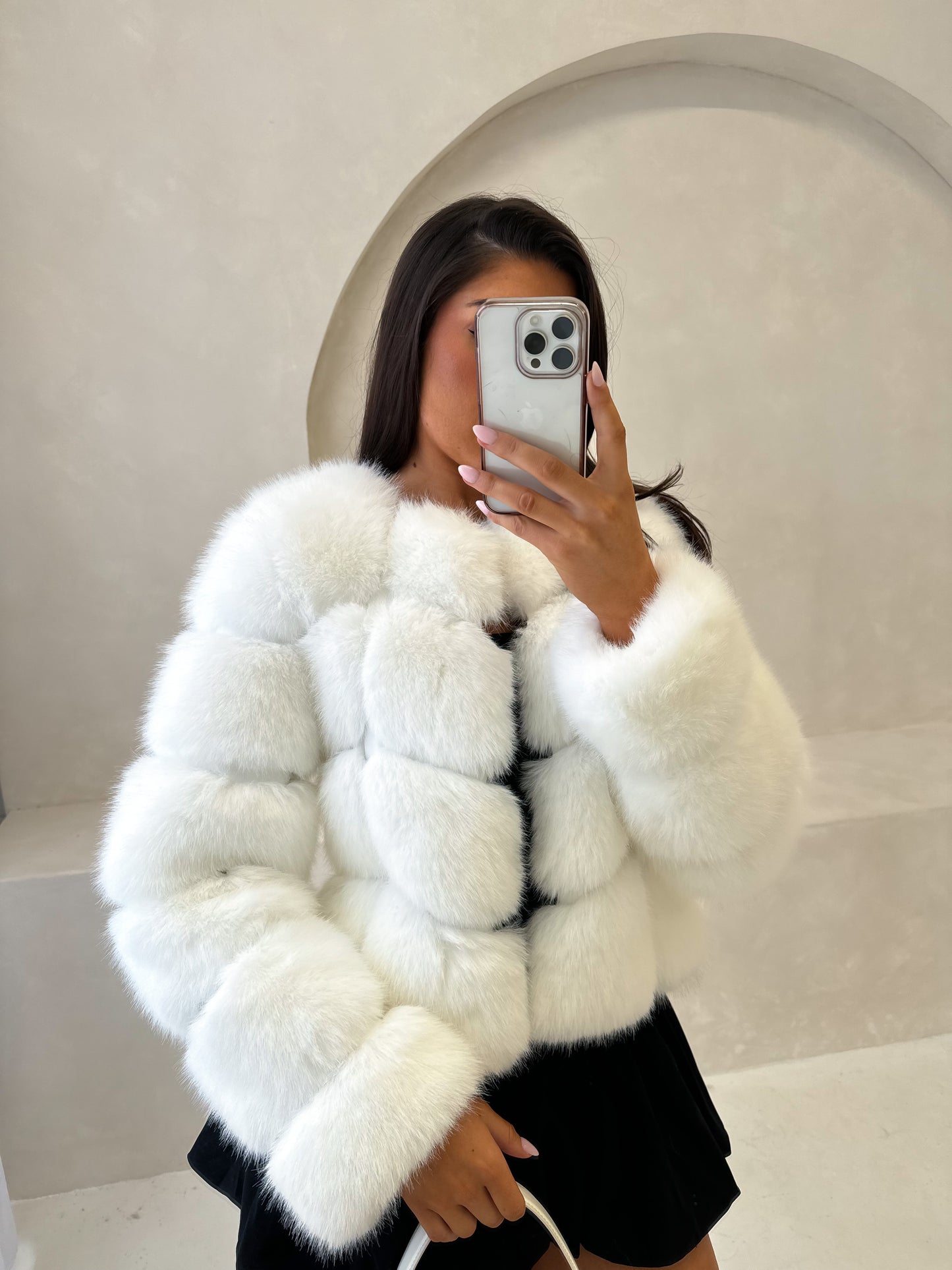 The ‘Milan’ Luxury Faux Fur Coat White