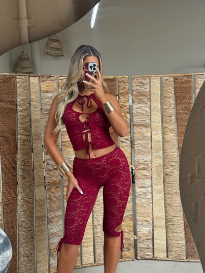 The ‘Rhiae’ Lace Co-ord Burgundy