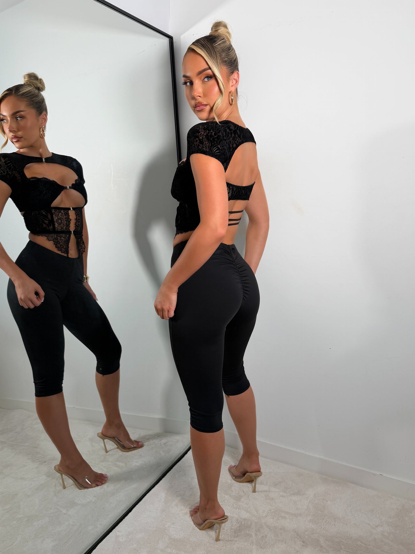 The ‘Temptation Lace’ Black Top