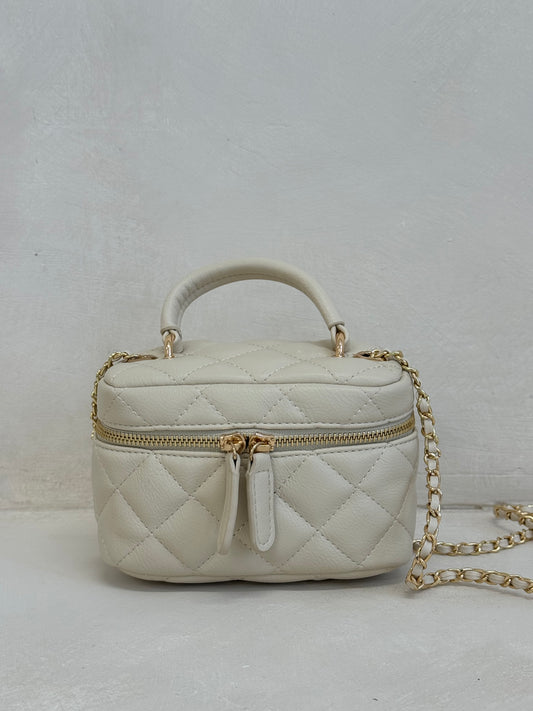 The ‘CC’ Mini Chain Bag Cream