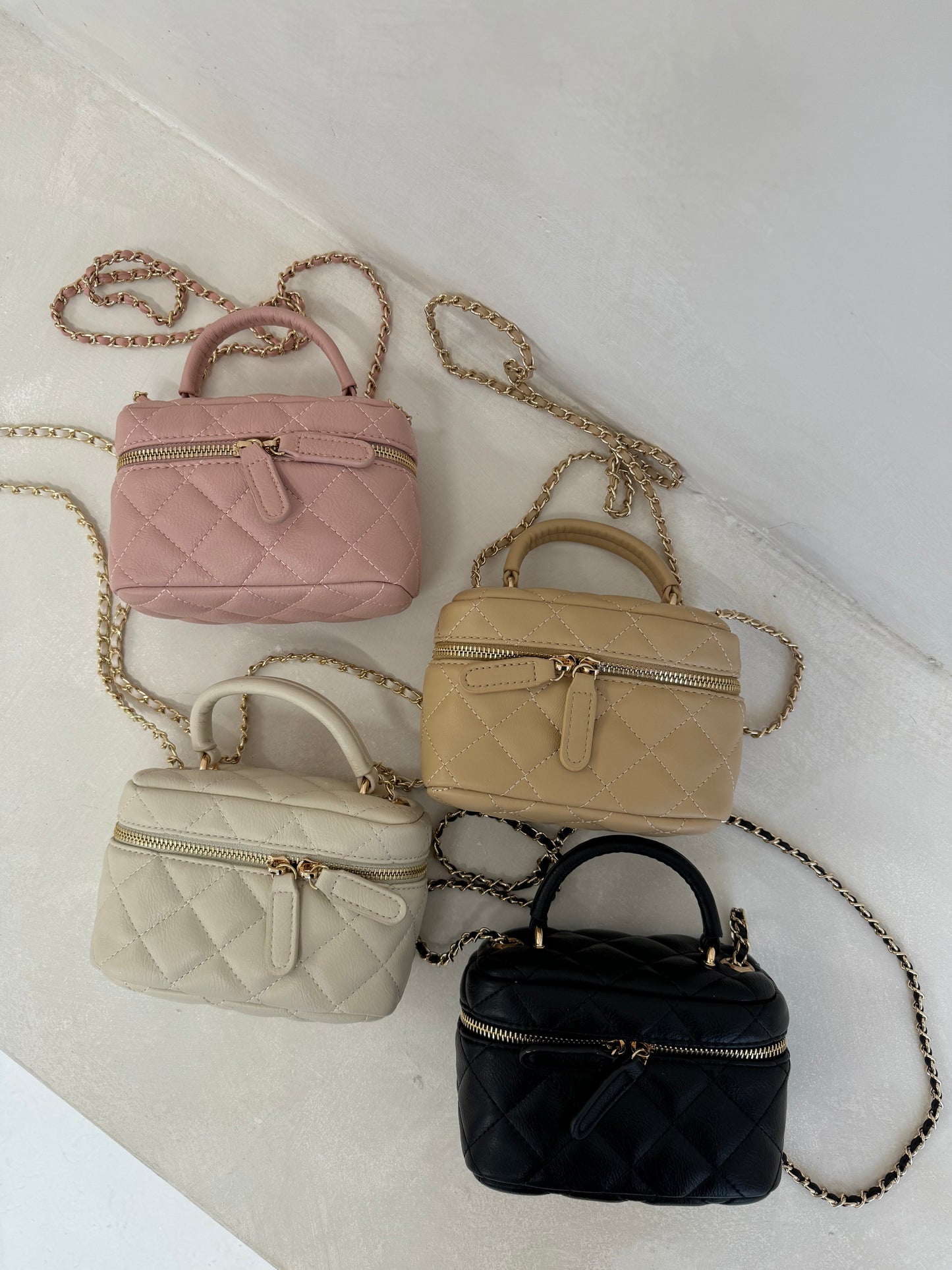 The ‘CC’ Mini Chain Bag Pink