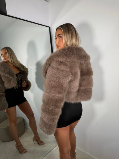 The ‘Lavella’ Cropped Luxury Faux Fur Coat Dolce Brown