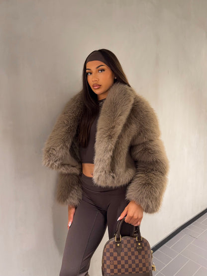 The ‘Lorena’ Luxury Faux Fur Coat Dolce