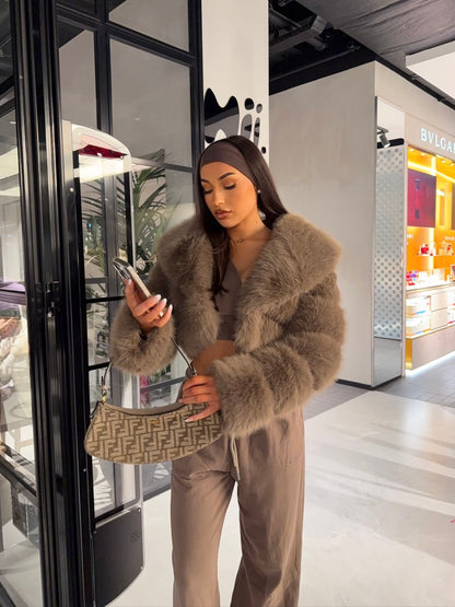The ‘Lavella’ Cropped Luxury Faux Fur Coat Dolce Brown