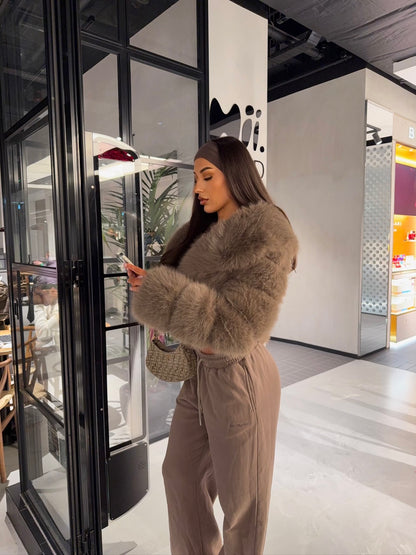 The ‘Lavella’ Cropped Luxury Faux Fur Coat Dolce Brown