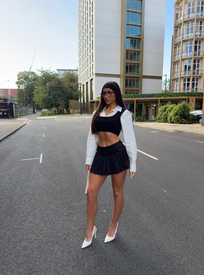 The ‘City Pleat’ Mini Skirt Black