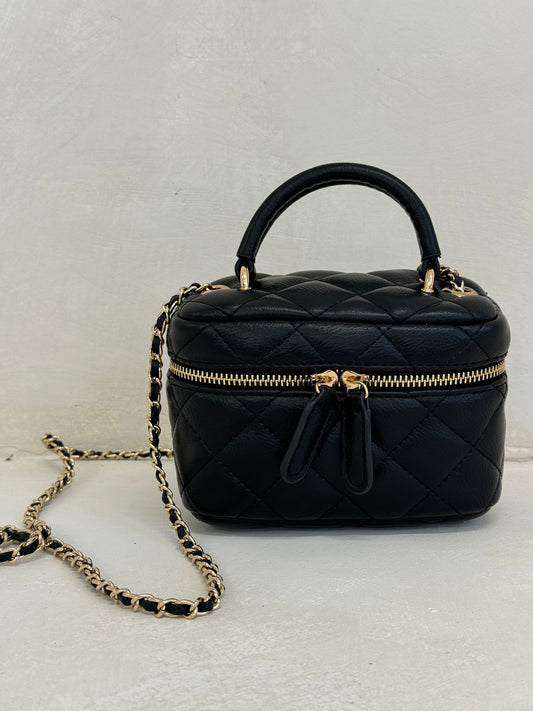 The ‘CC’ Mini Chain Bag Black