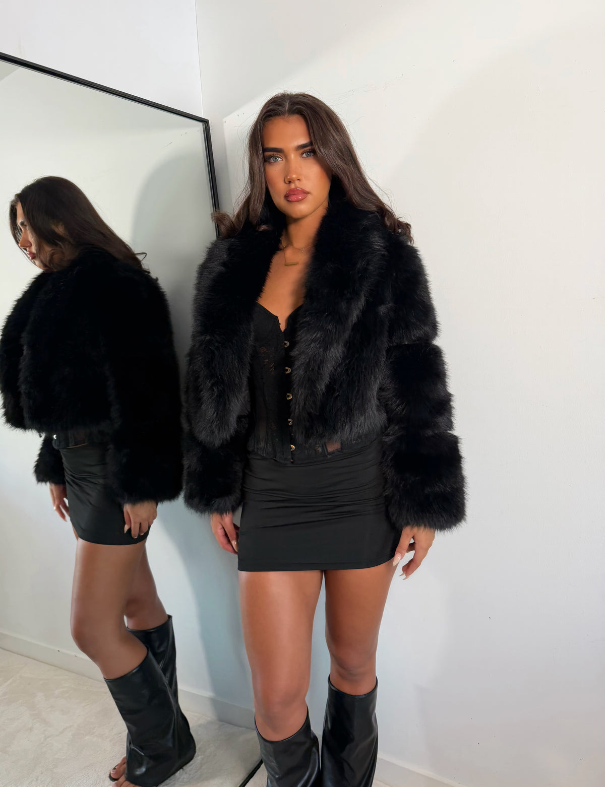 The ‘Lorena’ Luxury Faux Fur Coat Black